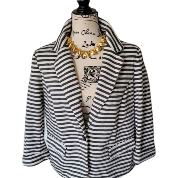 Cream and Grey Horizontal Stripe Blazer - Picture 1 of 3
